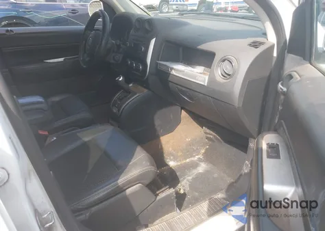 2014 Jeep Compass Latitude из США, поврежденный, VIN 1C4NJDEBXED858760